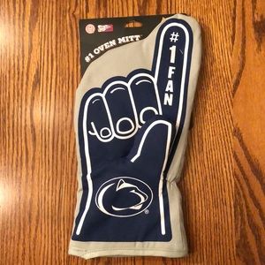 NWT! Penn State Oven Mitt